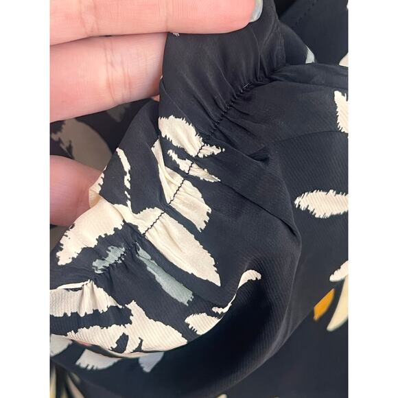 Ba&sh Cross 3/4 Sleeve V-Neck Blouse Black W/ Multicolored Leaf Print XS / US 2 - Picture 6 of 10